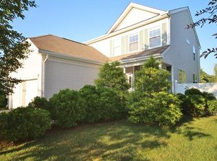 7 Devon Dr, East Brunswick, NJ 08816