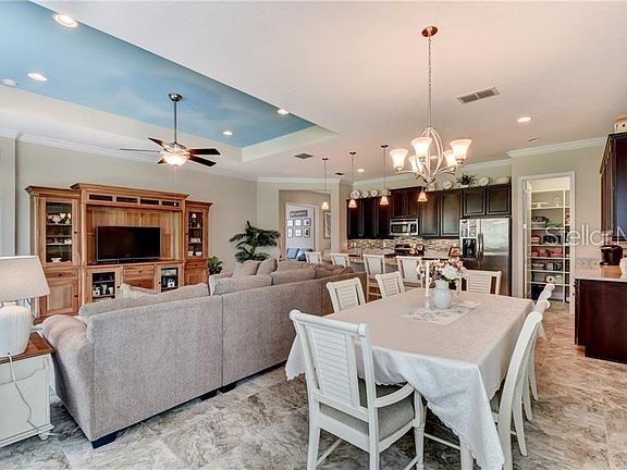 4th image of 100 Amanthus Ct