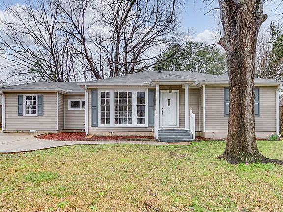 2nd image of 70 Cedar Knl