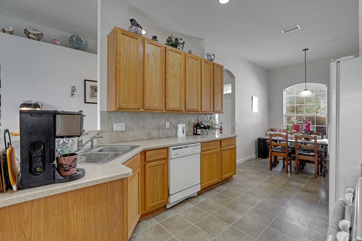 next background image