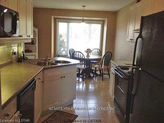 5th image of 780 Fanshawe Park Rd E #18