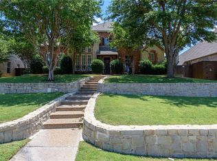 905 Sir Constantine Dr, The Colony, TX 75056