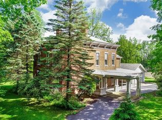 68 S Main St, Cedarville, OH 45314