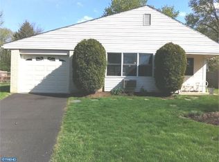 96 Station Ave, Glenside, PA 19038