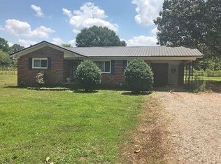 590 Oak Grove Rd, Savannah, TN 38372