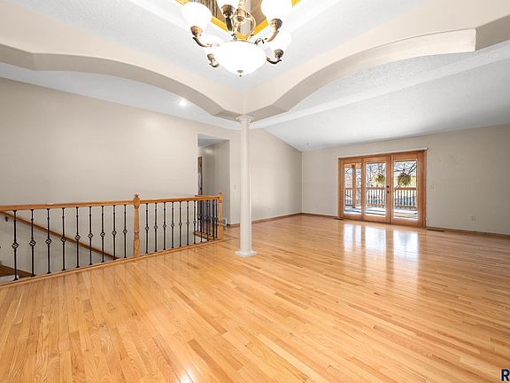 4th image of 5117 E Blueridge Dr