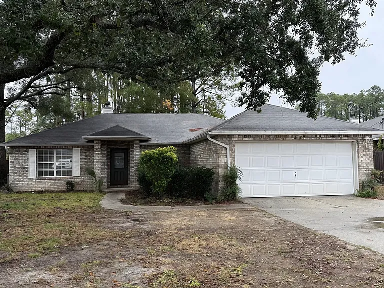 2678 Hidden Estates Cir — Photo 1