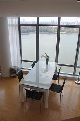 Rented by Corcoran | media 24