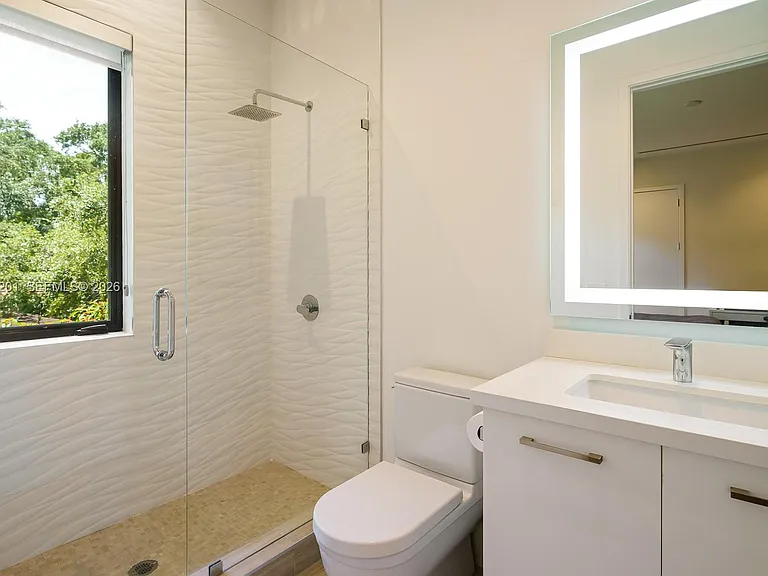 4760 SW 76th Ter — Photo 22