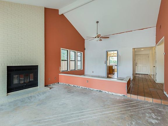 5th image of 34 Porto Santo Ct