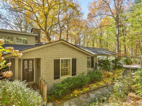 93 Rolling Woods Drive, Highlands, NC 28741