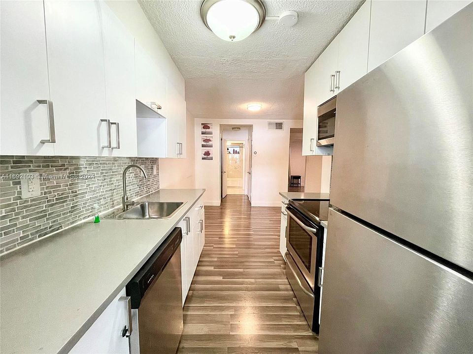 1st image of 1620 West Ave APT 202