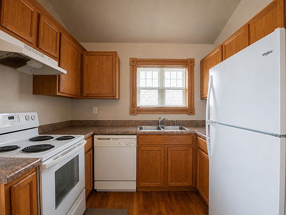 5th image of 501 N 20th St APT C