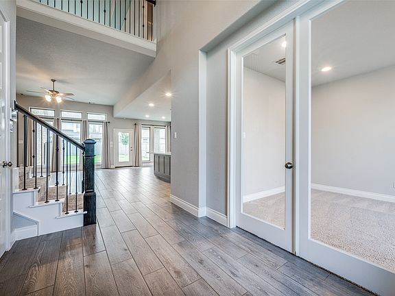 4th image of 621 Arden Ln