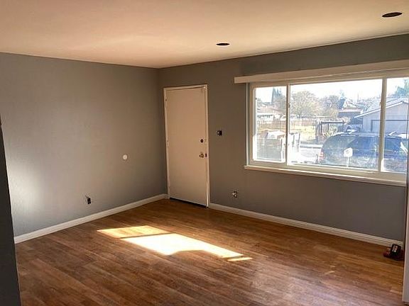 Living Room w/ NEW overhead lighting