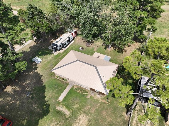 4th image of 174 Hummingbird Cir