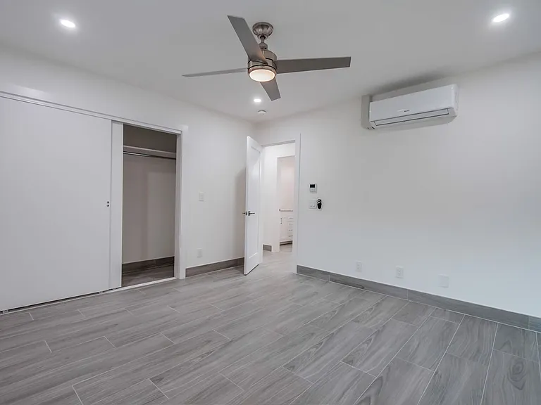 1234 Calle Jules — Photo 27