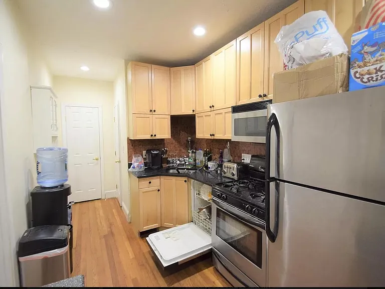 73 Thatcher St #203 — Photo 11