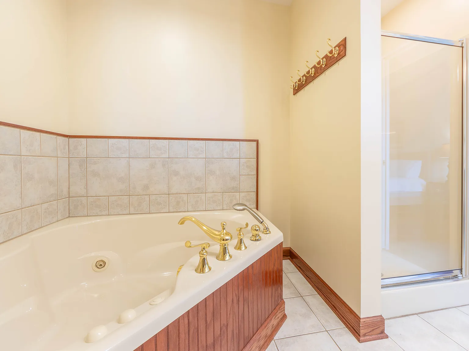 3 bed, 1710 sqft, $2,000 — Photo 4