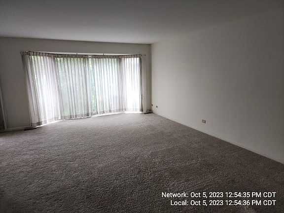 4th image of 2730 Mitchell Dr APT 8