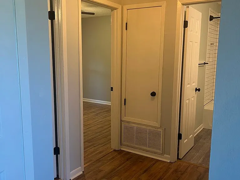 3238 Santa Rosa Dr — Photo 17