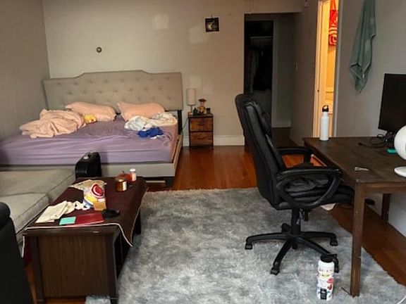 3rd image of 1065 Beacon St APT Bf