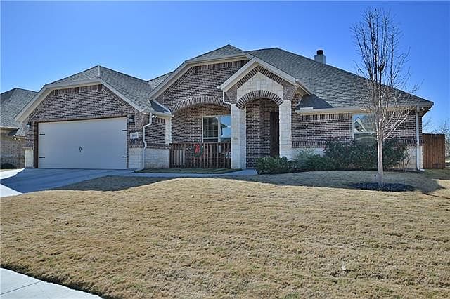 1st image of 108 Donna Cir