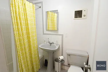 Rented by Bond New York