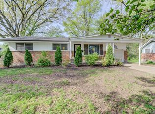 9807 Omega Dr, Saint Louis, MO 63136