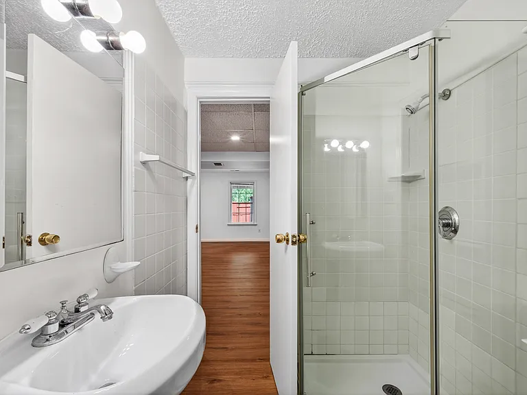 14546 Bisbee Ct — Photo 29