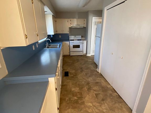 Kitchen and Laundry in closet