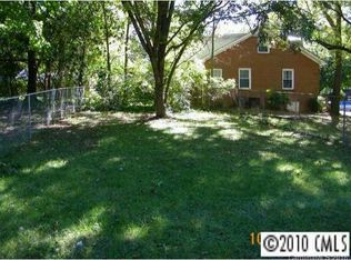 1527 Runnymede Ln, Charlotte, NC 28211