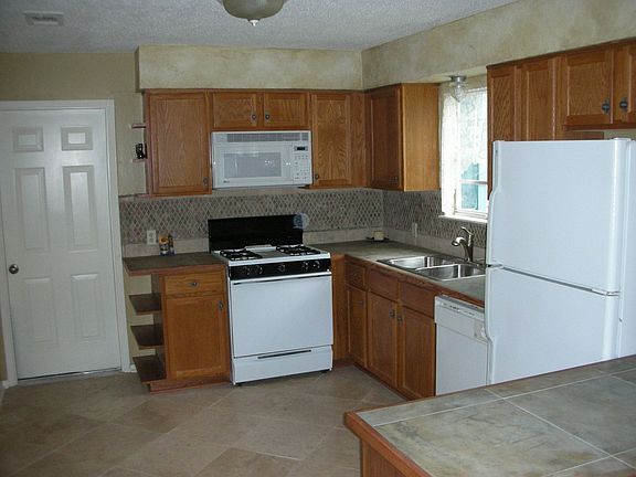 Large Kitchen