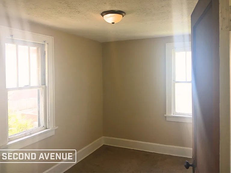 24 E Mapledale Ave — Photo 13