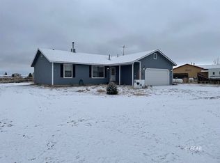9 Vern Dr, Spring Creek, NV 89815