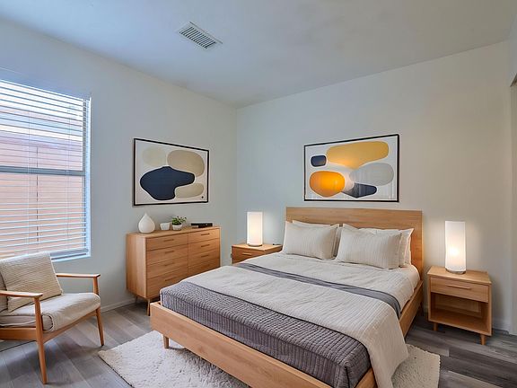 4th image of 1777 Lee Loop NE