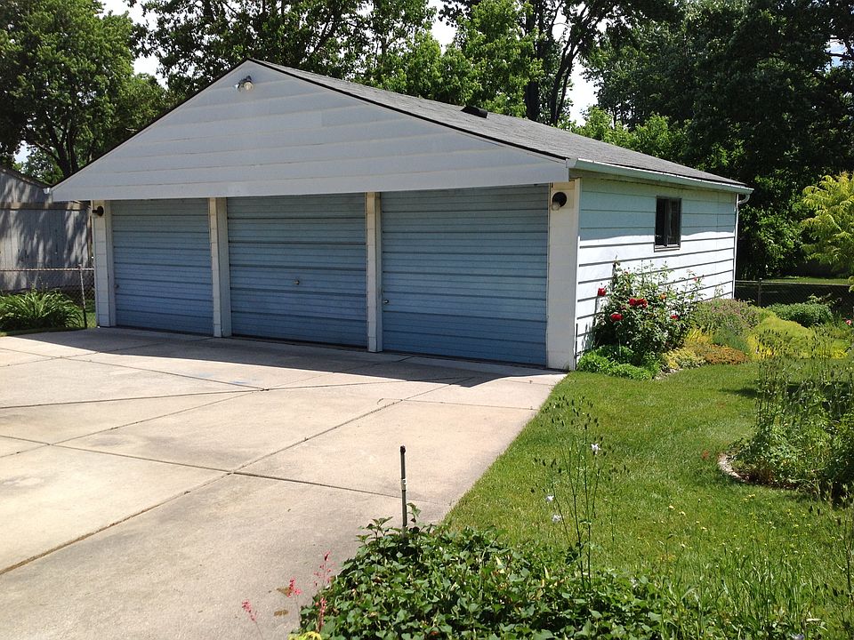 2nd image of 37044 Tamarack Dr