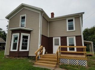 44 West Ave, Lyndonville, NY 14098