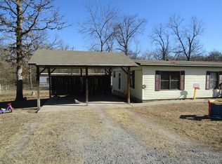 103 Whitney Ln, Tahlequah, OK 74464