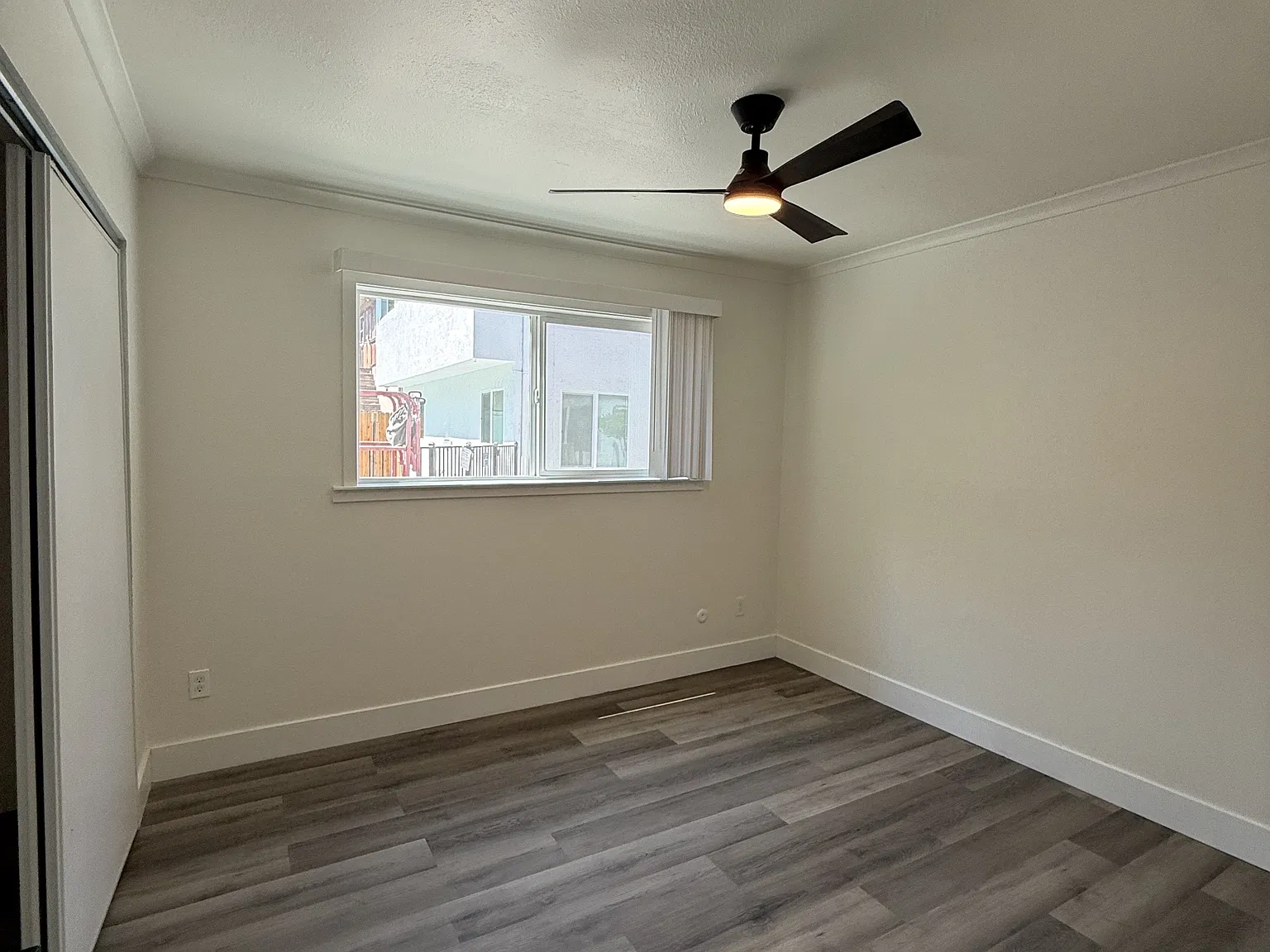 2810 H St — Photo 4