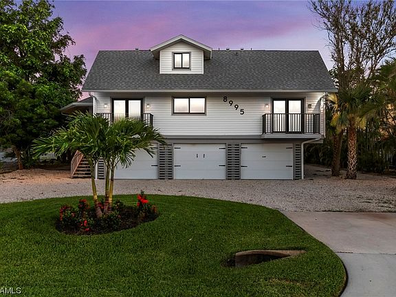 2nd image of 8995 Mockingbird Dr