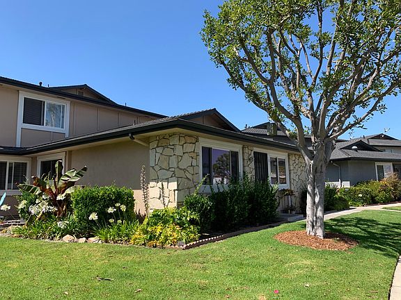2nd image of 16641 Arbor Cir #21A