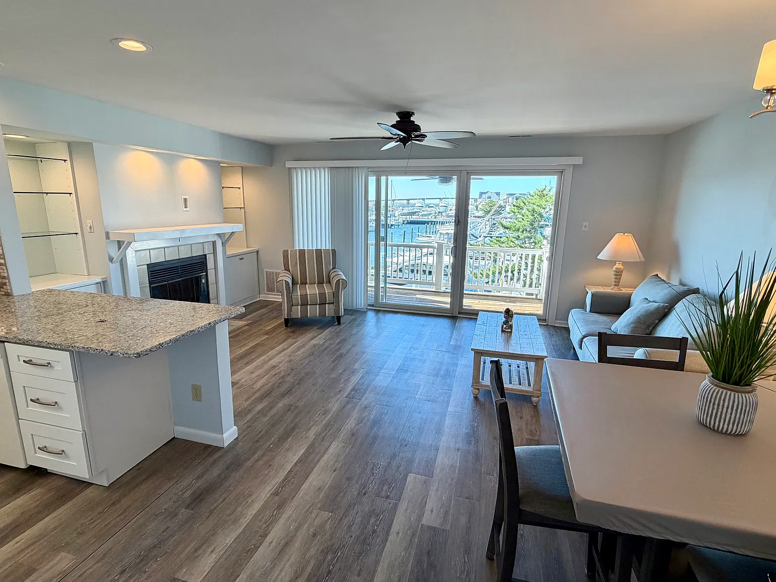 3 bed, 1600 sqft, $3,300 — Photo 3