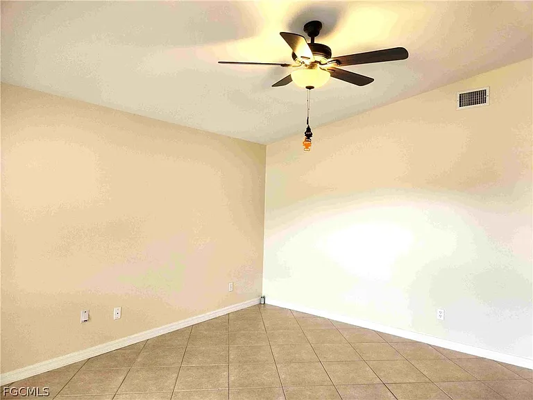 2120 Snead Dr — Photo 14