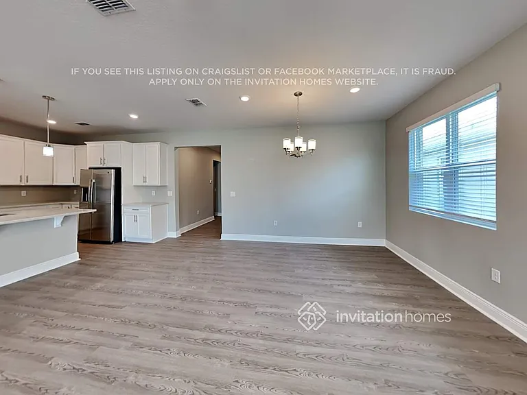 5436 Arlington River Dr — Photo 4