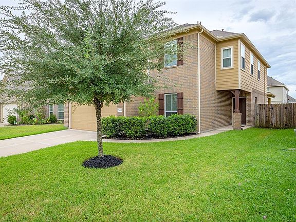 2nd image of 14806 Live Oak Green Ct