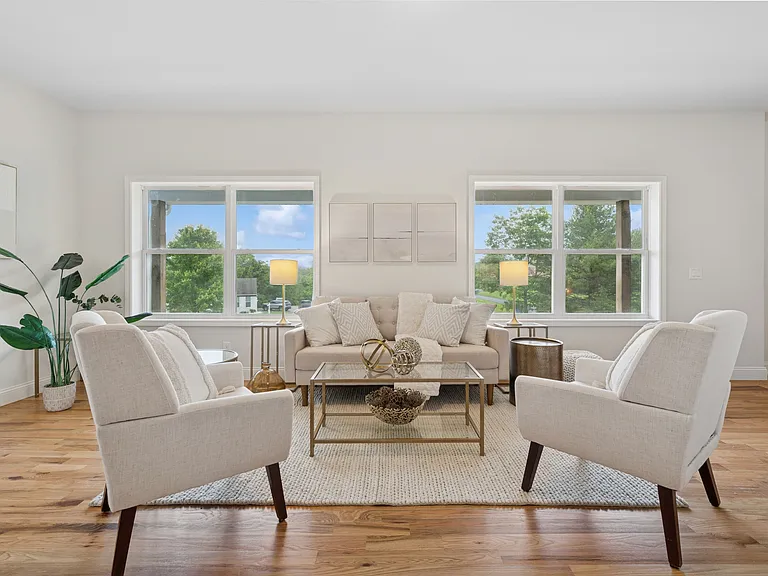4 Sterling Dr — Photo 16