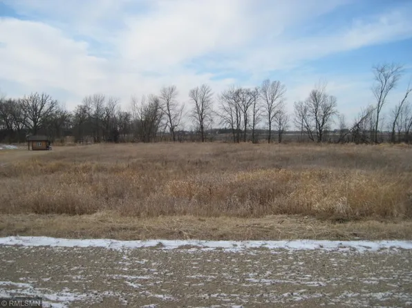 4674 108th Cir, Glencoe, MN 55336