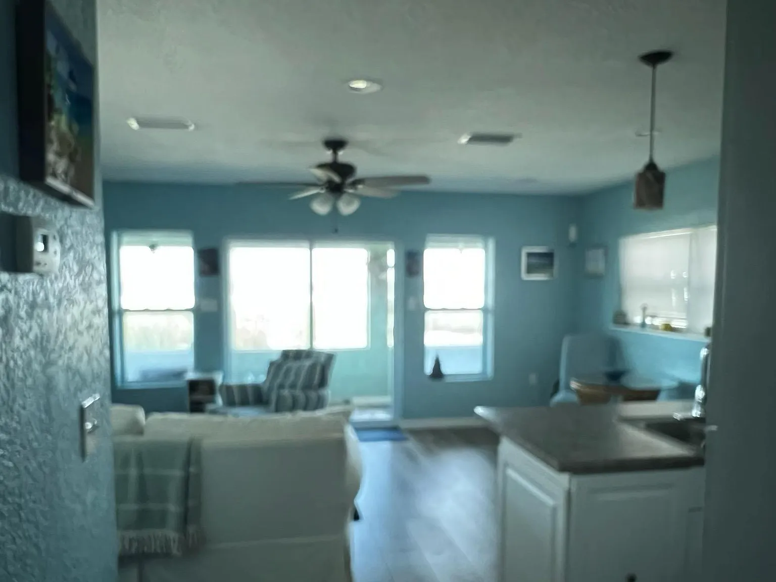 2 bed, 840 sqft, $1,800 — Photo 3