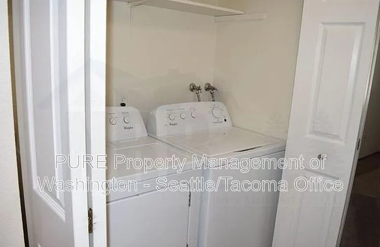 5031 S Orchard St #D — Photo 8